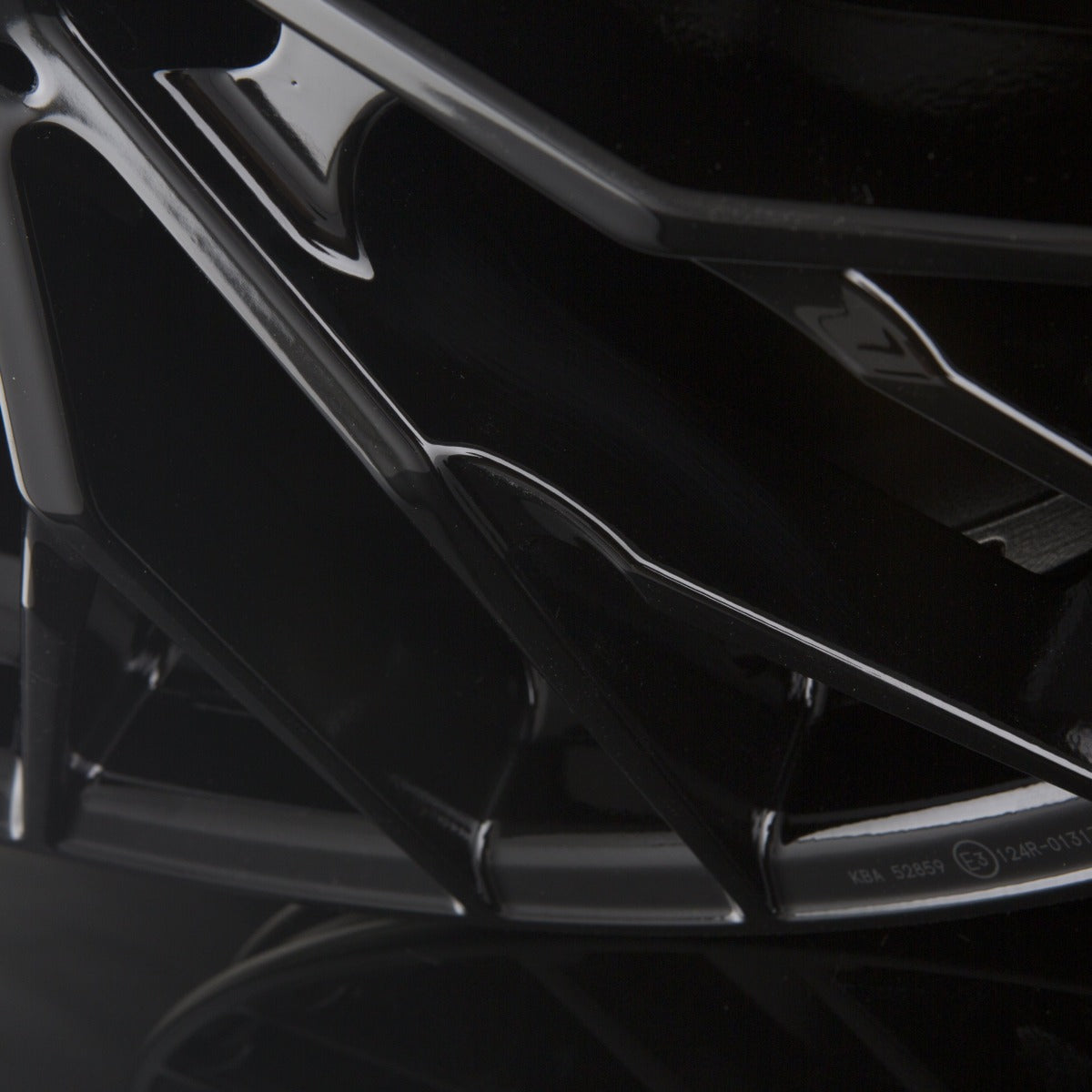 Fondmetal Makhai Glossy Black Alufelge 10x21 Zoll ET38 LK 5x108 ML63.4 – Bild 5