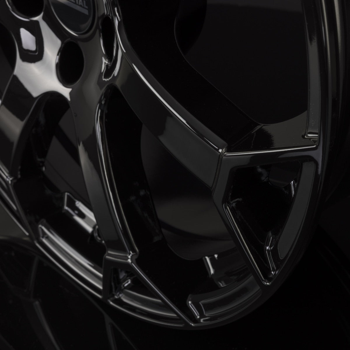 Fondmetal Zephyrus Glossy Black Alufelge 9x20 Zoll ET20 LK 5x112 ML66.6 – Bild 4