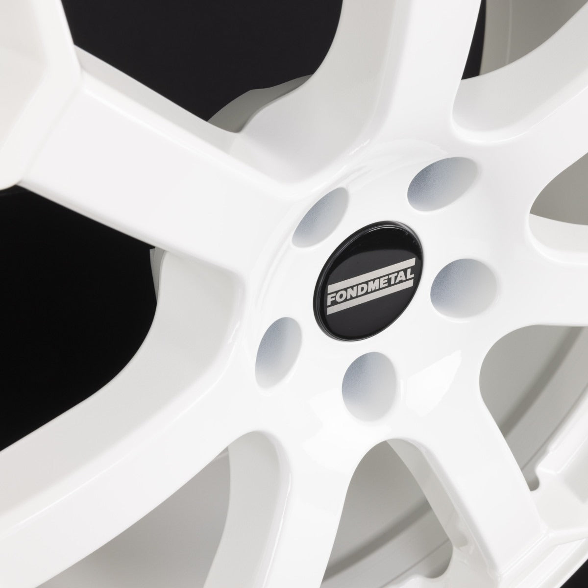 Fondmetal Zephyrus Glossy White Felge 9x20 Zoll ET46 LK 5x112 ML66.6 – Bild 3