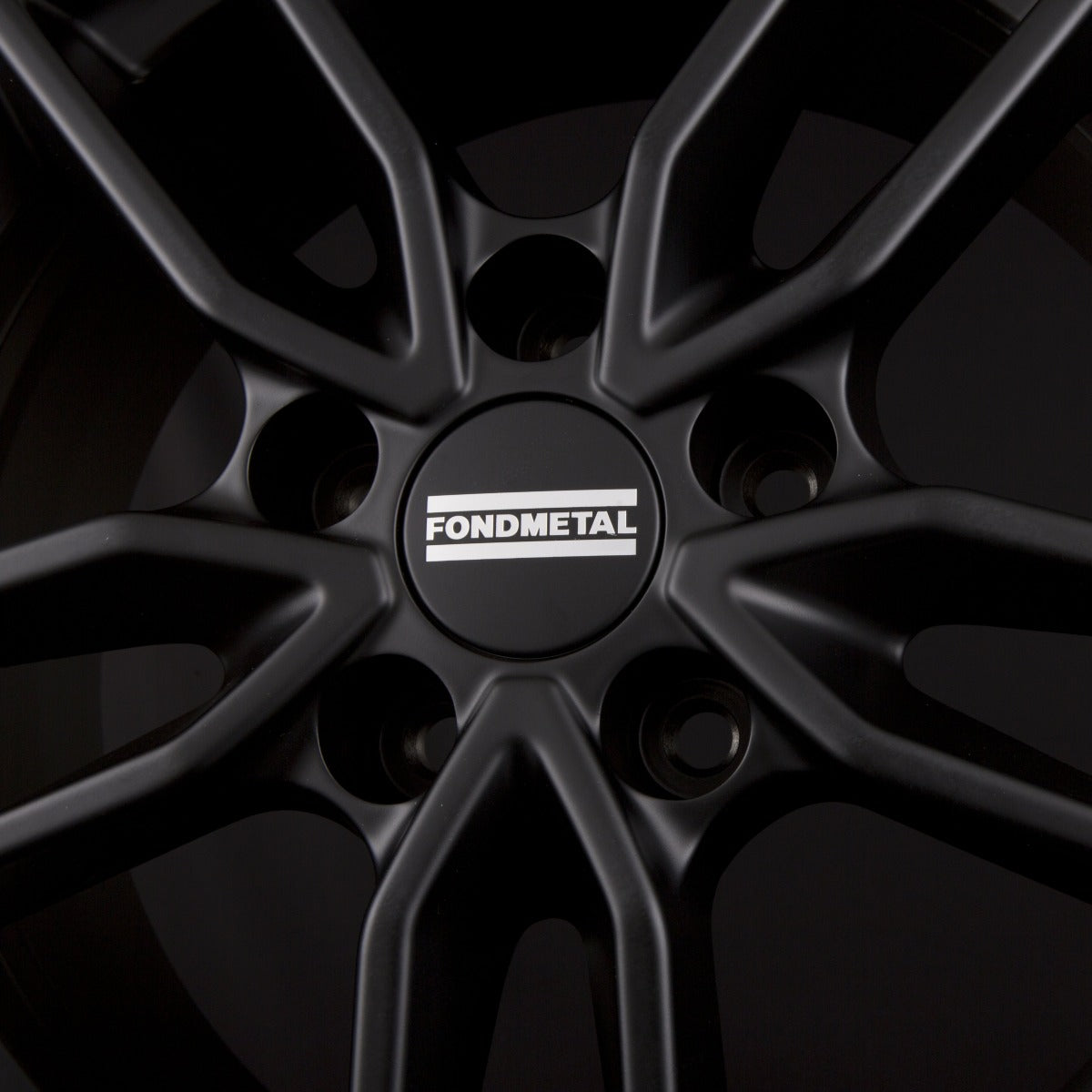 Fondmetal Koros Matt Black Alufelge 6.5x18 Zoll ET38 LK 5x114.3 ML66.1 – Bild 4
