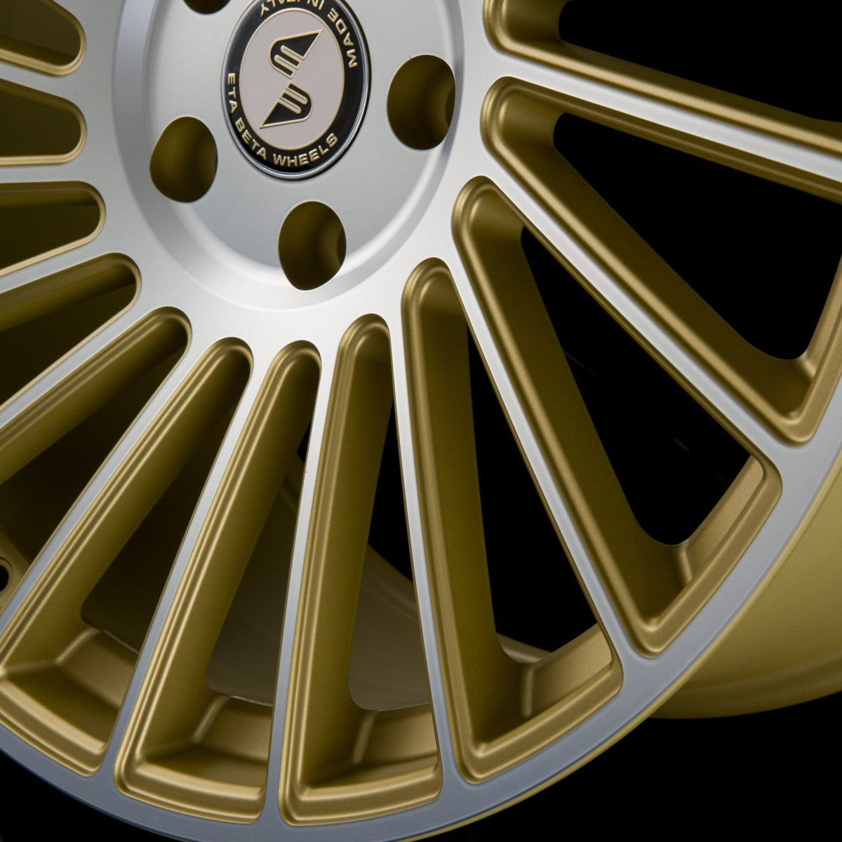 Etabeta Venti-R Gold Matt Full Polish Alufelge 8.5x19 Zoll ET25 LK 5x108 ML78.1 – Bild 3