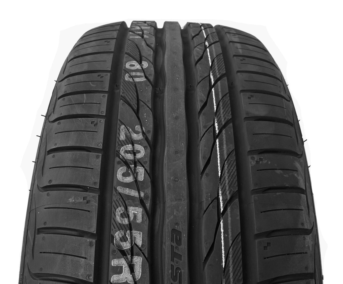 Kumho PS31 215/50 R17 95W Sommer