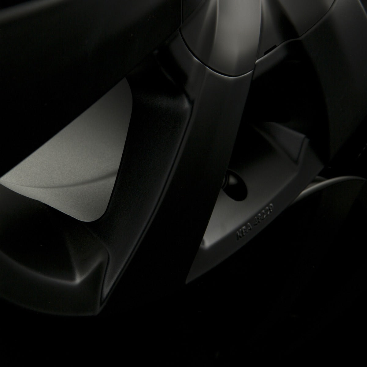 DELTA 4x4 WP Black Matt Alufelge 8.5x18 Zoll ET50 LK 6x130 ML84.1 – Bild 5