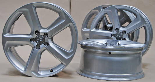 Diverse Hersteller OE Audi Q5 / SQ5 - 8R silber (DEMO) Alufelge 8.5x20 Zoll ET33 LK 5x112 ML66.5 – Bild 2