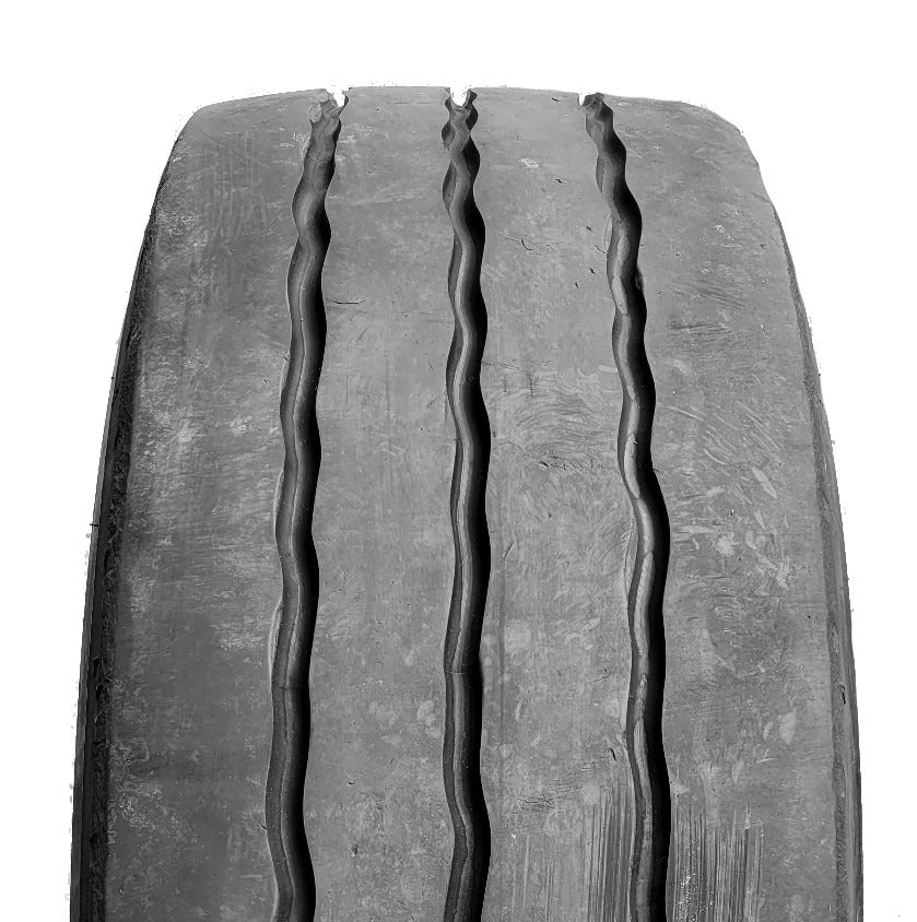 Neue-Rille Trailer Premium (182471) 245/70 R17.5 143/141J
