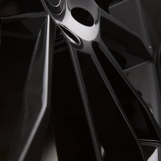 Status Alloy Goliath Gloss Black Alufelge 9.5x22 Zoll ET30 LK 6x135 ML87.1 – Bild 2