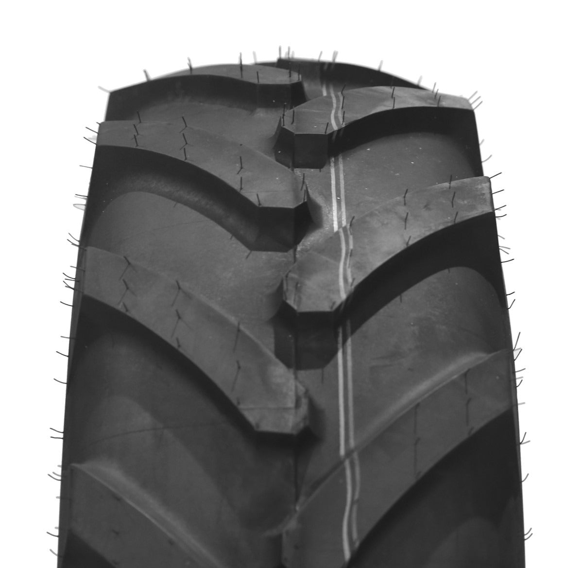 Mitas EM02 335/80 R18 139B DOT 2021