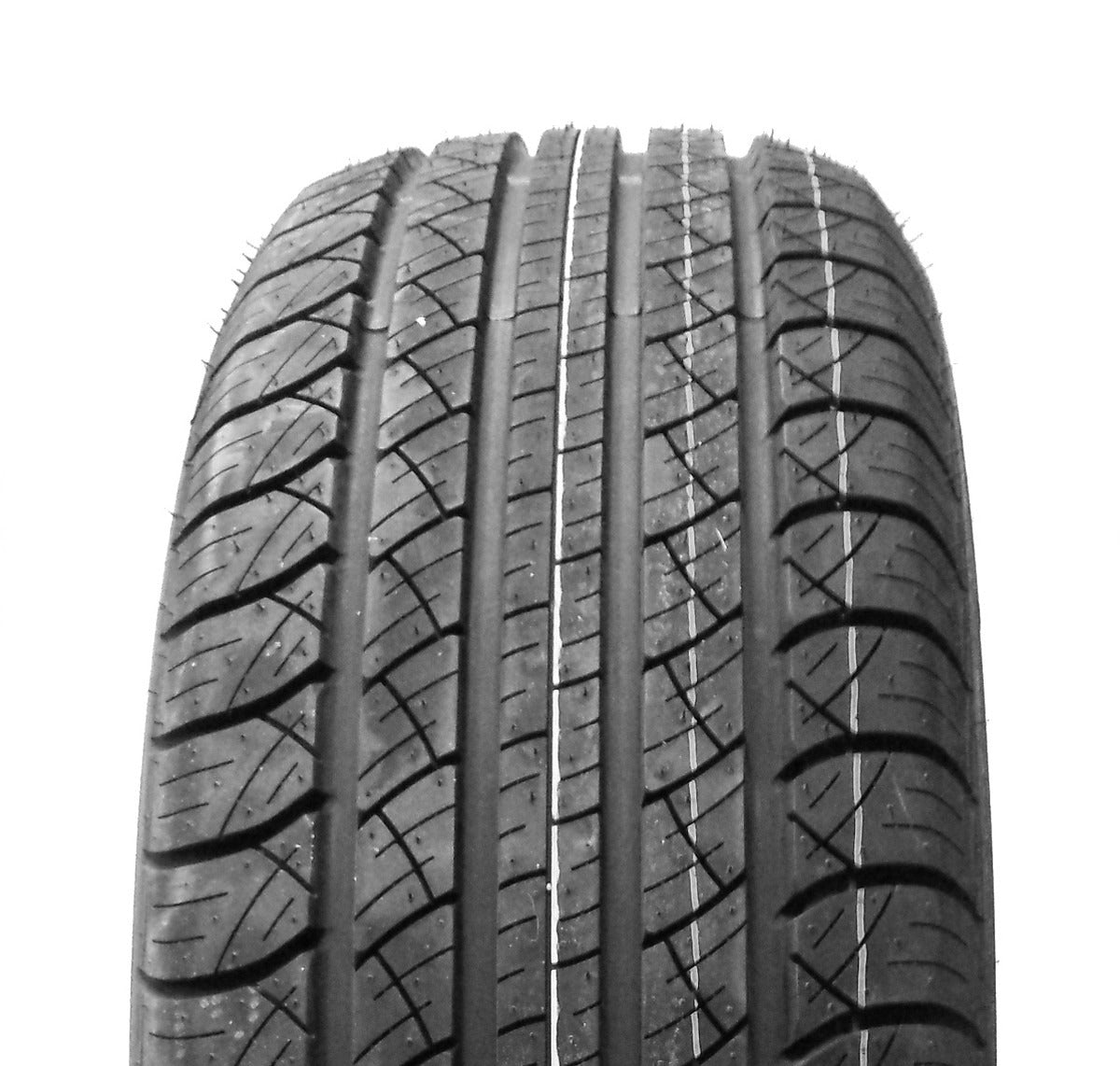 A-Plus A919 225/60 R18 104H DOT 2022