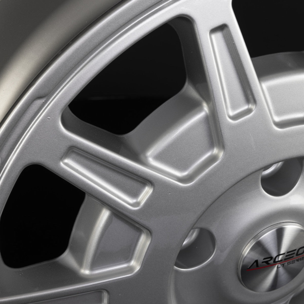 Arceo Wheels LT-01 Silver Alufelge 6.5x16 Zoll ET62 LK 6x130 ML84.1 – Bild 5