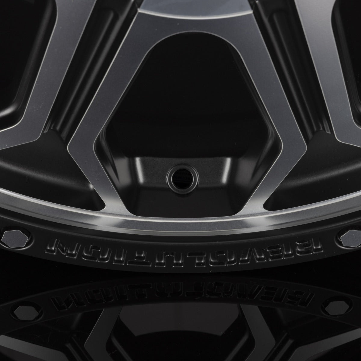 Schmidt REVOLUTION 18HDX Satin Black Front Poliert mit Softhorn Alufelge 8.5x18 Zoll ET45 LK 5x112 ML66.6 – Bild 4