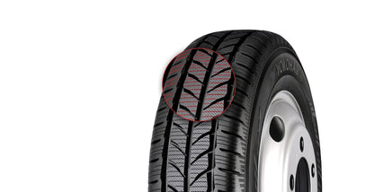 Yokohama Bluearth Winter WY01 205/70 R15 106/104R Winter DOT 2020