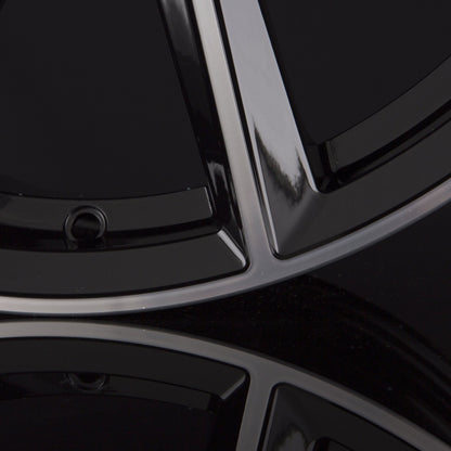Avus Racing AC-518 Black Polished Alufelge 5.5x15 Zoll ET40 LK 4x100 ML73.1 – Bild 4