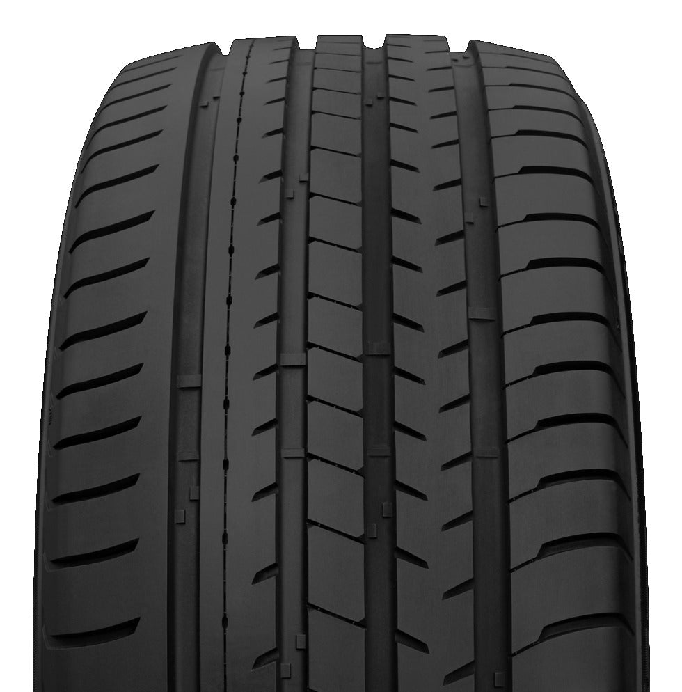 Berlin Tires Summer UHP1 265/30 R19 93Y Sommer DOT 2020