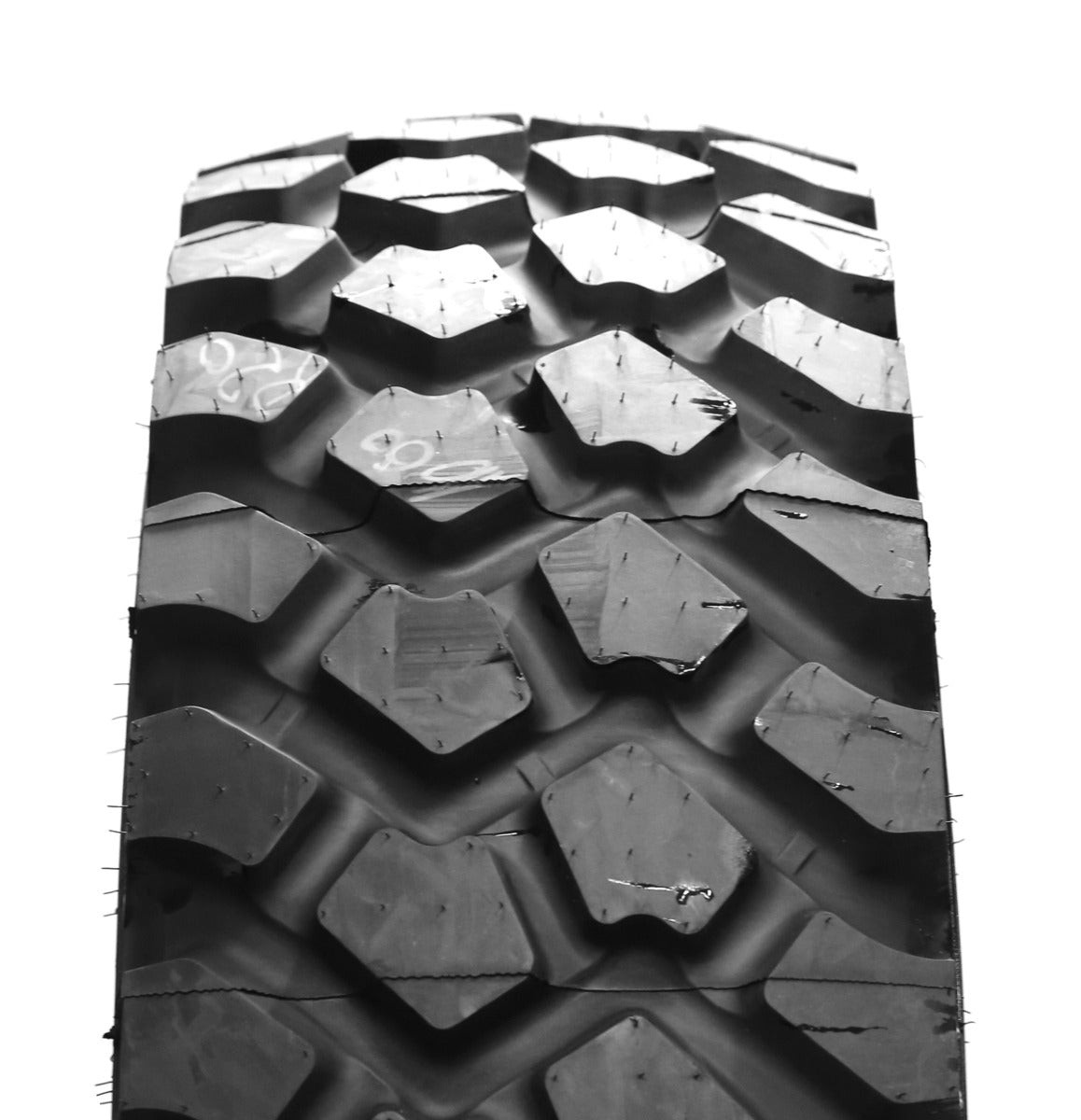 Michelin XZL 16.00 R20 173G DOT 2020