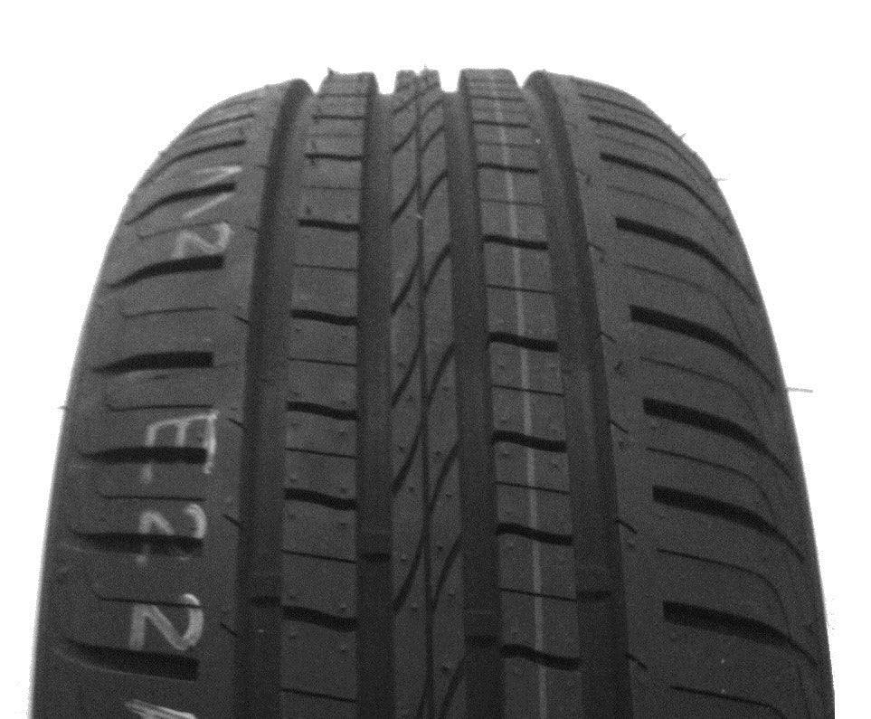 Momo M2 Outrun 215/65 R16 102H Sommer DOT 2020