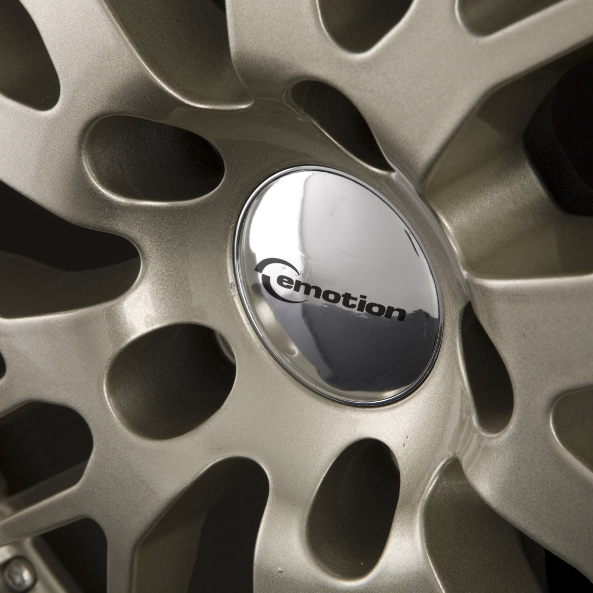 Emotion Wheels Wasabi Champagner mit Inox Edelstahlbett Alufelge 8.5x20 Zoll ET40 LK 5x114.3 ML72.6 – Bild 3