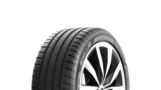 Taurus Summer 3 235/60 R18 107W Sommer